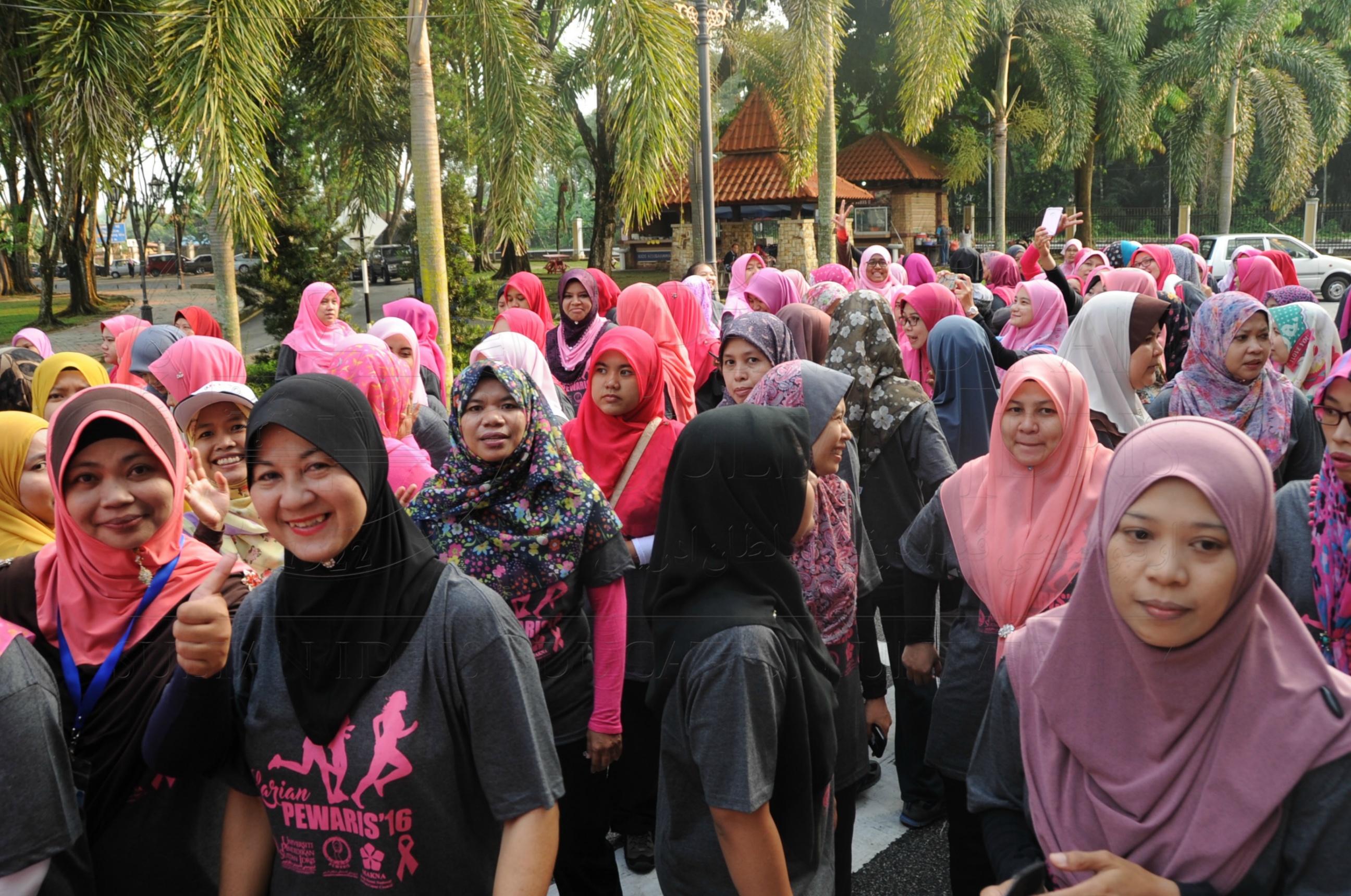 PRO 16 69 Karnival Pewaris 2016   UPSIHAS 8187